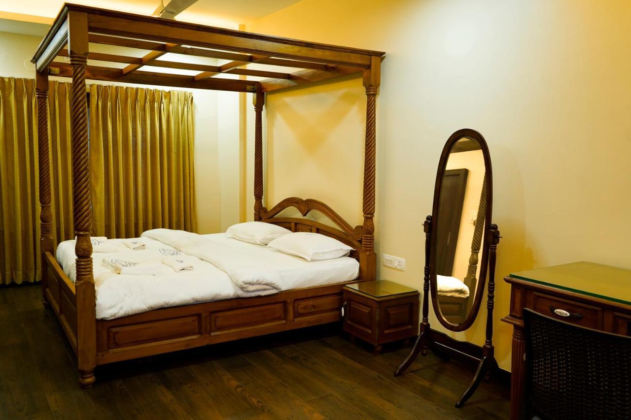Heritage Residency - Royal Camping Club, Panhala Exterior photo