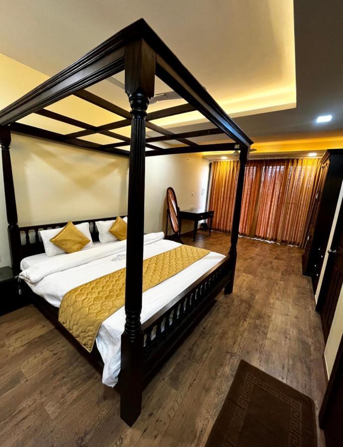 Heritage Residency - Royal Camping Club, Panhala Room photo